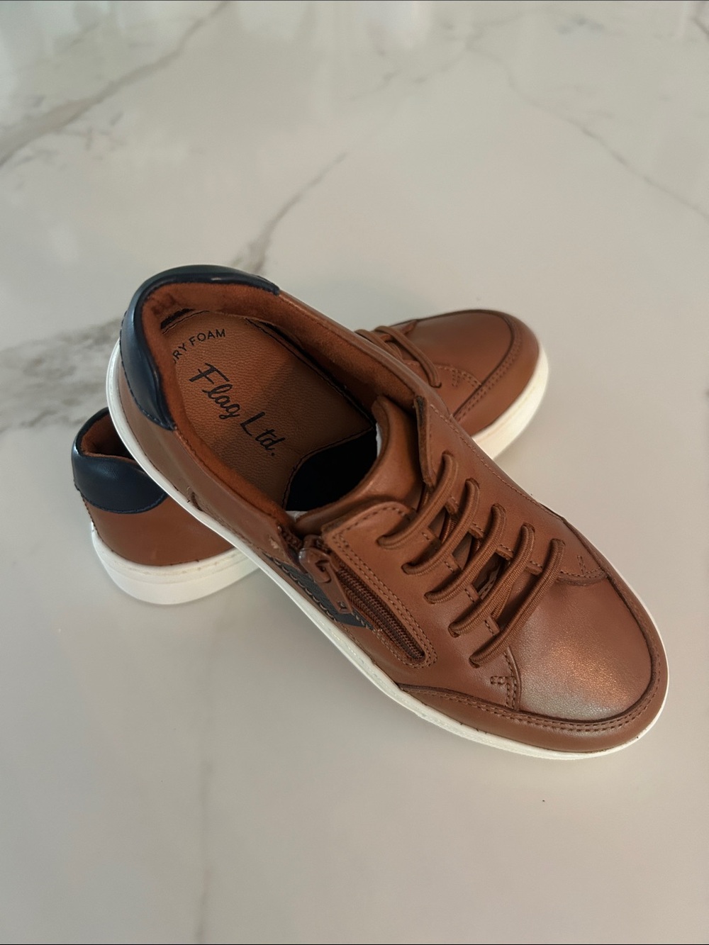 Kids FLAG Ltd  New  brown leather sneakers